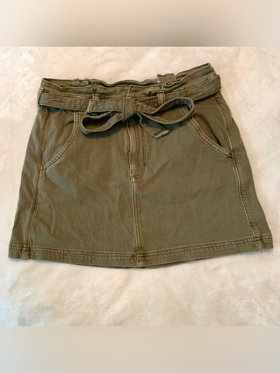 American Eagle Outfitters Dresses & Skirts - NWOT American Eagle Green Highest Rise Paperbag Mini Skirt Size 10